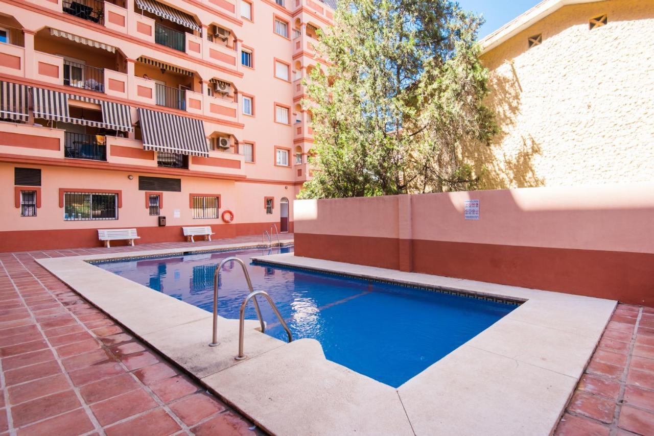 Boliches Center Apartment Next To The Beach, Parking, Pool & Terrace Fuengirola Εξωτερικό φωτογραφία